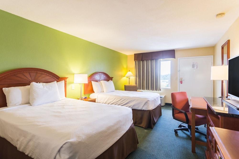 Econo Lodge White Pine Morristown I-81 & I-40 Split Екстериор снимка