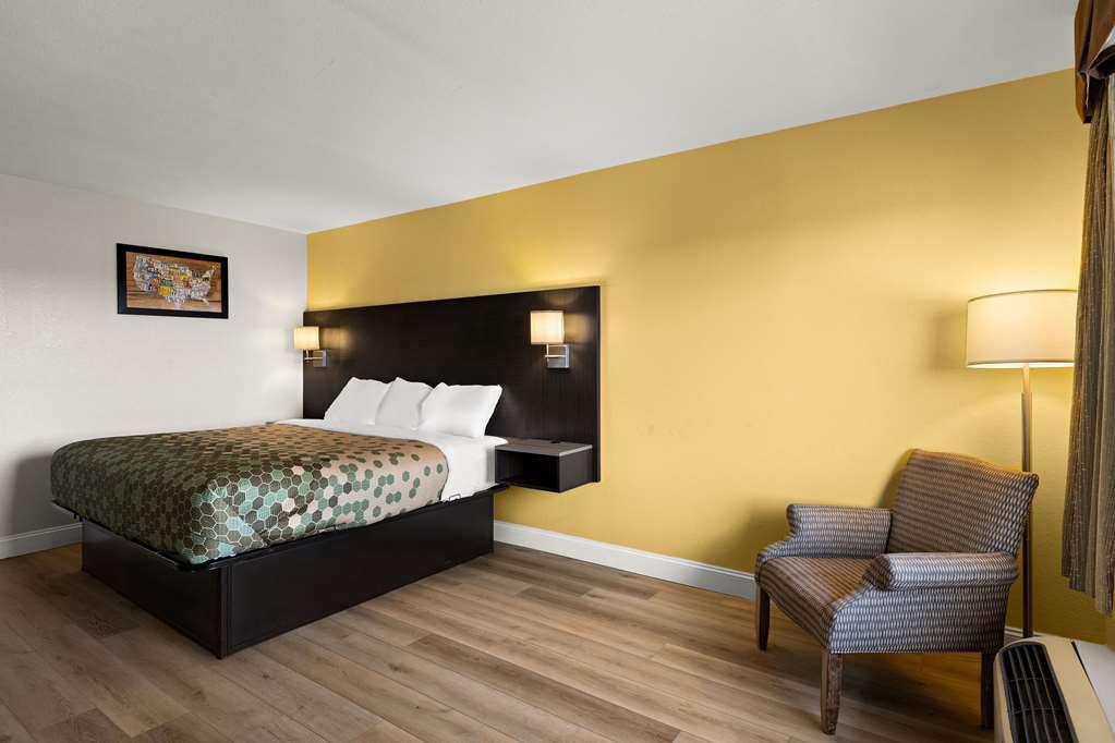 Econo Lodge White Pine Morristown I-81 & I-40 Split Стая снимка