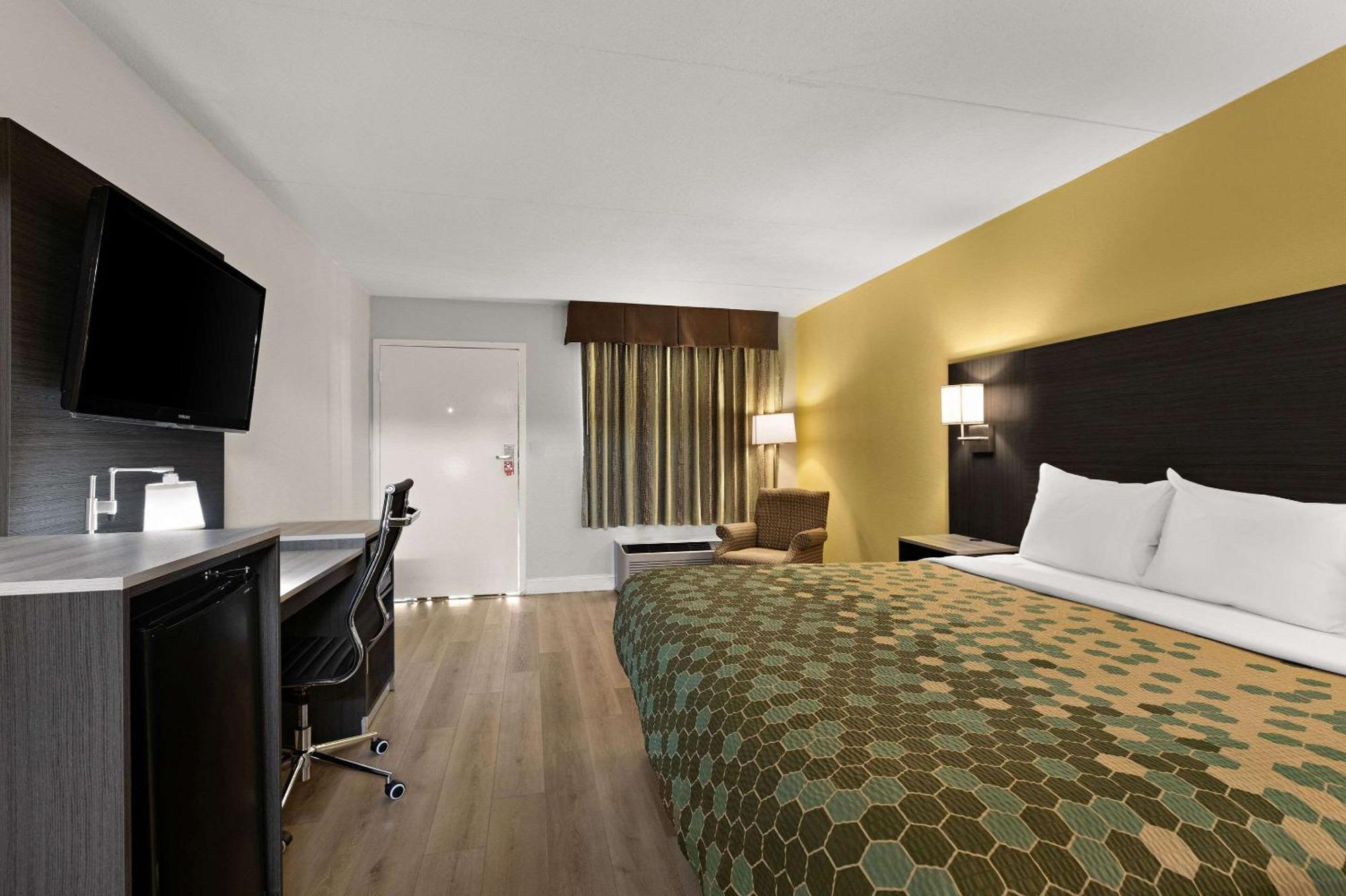 Econo Lodge White Pine Morristown I-81 & I-40 Split Екстериор снимка