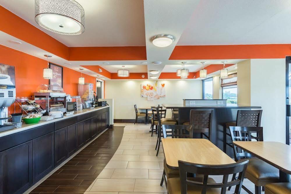Econo Lodge White Pine Morristown I-81 & I-40 Split Екстериор снимка
